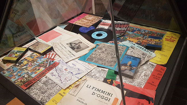 Archivio storico custodito presso la "Casa Museo Cantastorie" di Paternò (CT)